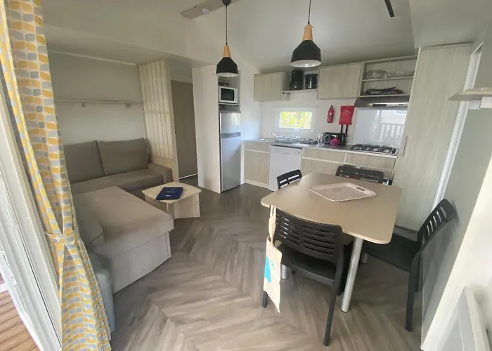 Des Dunes De Contis Πάρκο διακοπών